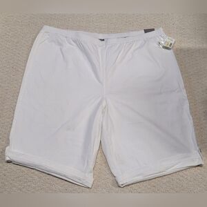 Essentials New White Shorts Elastic Waist Cuffed 30/32W